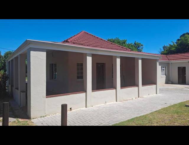 1 BEDROOM PROPERTY TO RENT IN ELIM